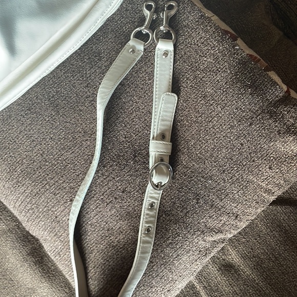 Coach purse - Picture 4 of 4